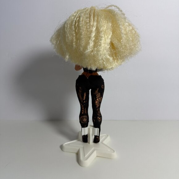 LOL OMG Remix Super Surprise FAME QUEEN - Picture 4 of 4